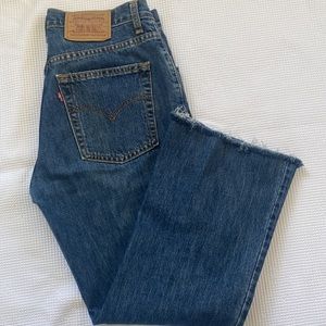 Levi's cropped bootcut blue jeans size 32